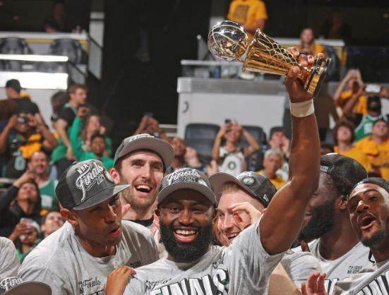 登录入口-东决MVP+奖金330万美元！布朗赢麻了 目标总冠军